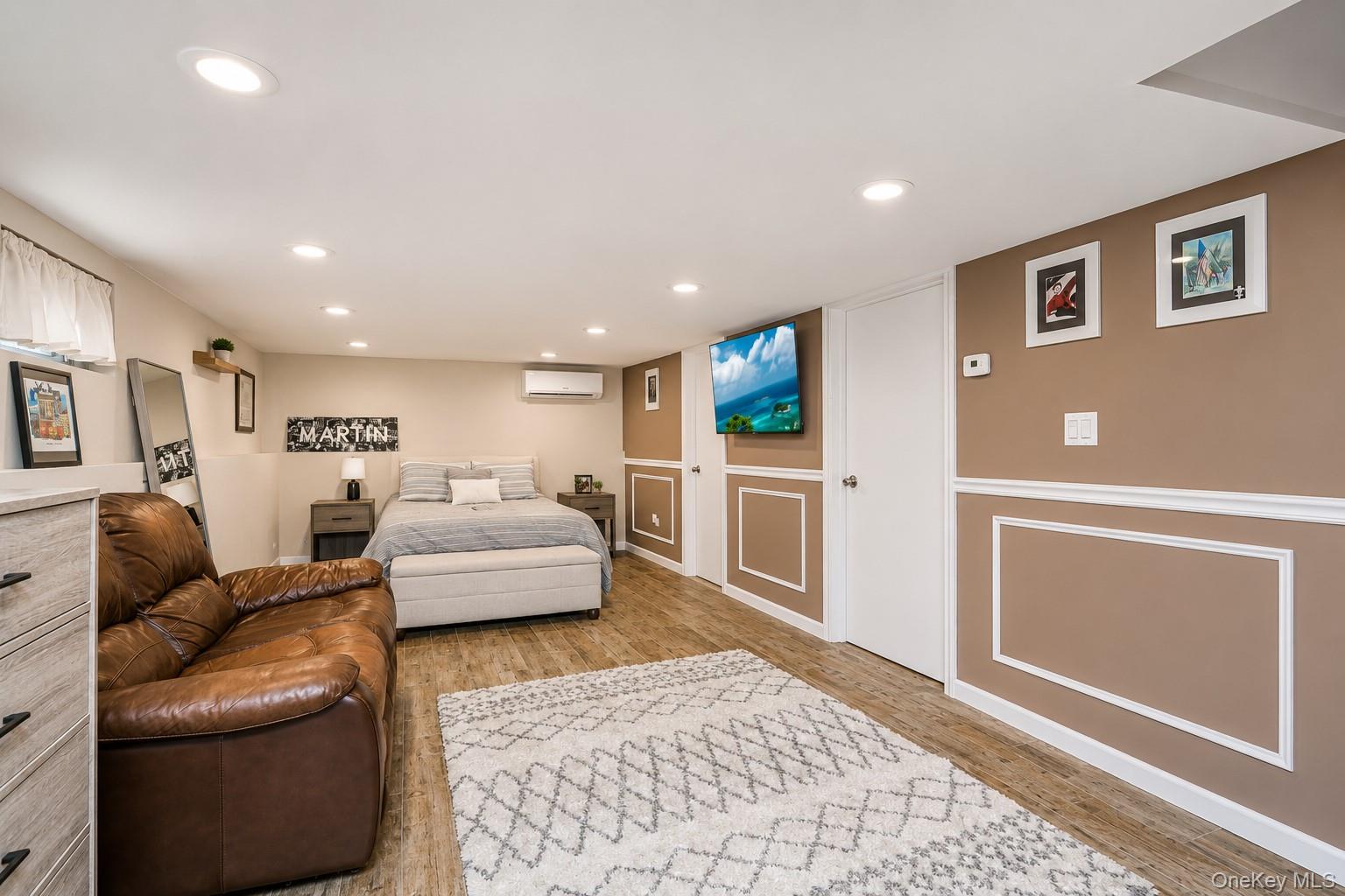 28 Weiner Street Property Photo 20