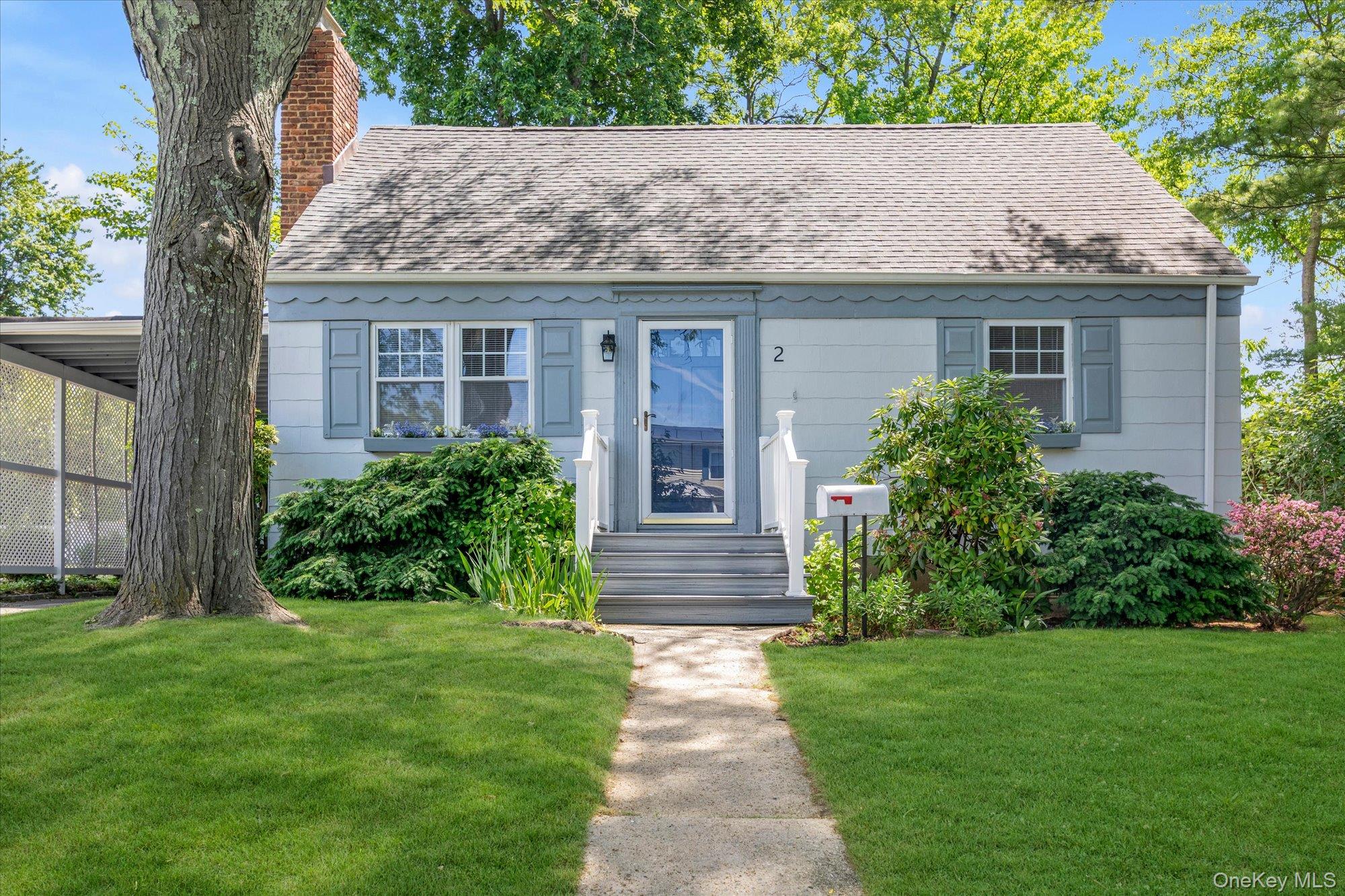 2 Inwood Road Property Photo 1