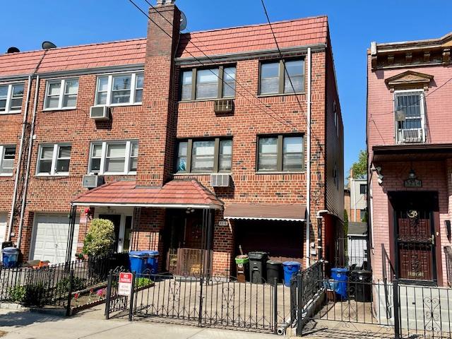 32-16 56th Street Property Photo 1