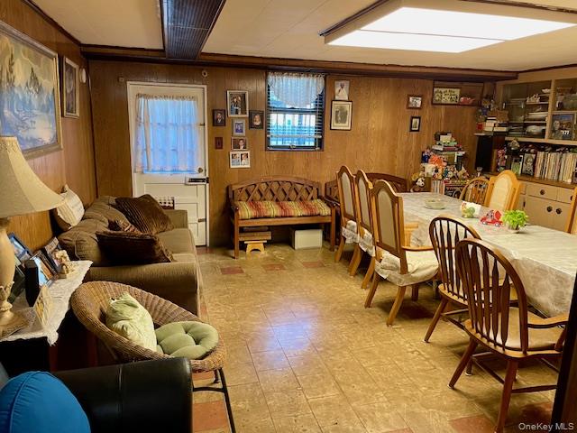 32-16 56th Street Property Photo 11