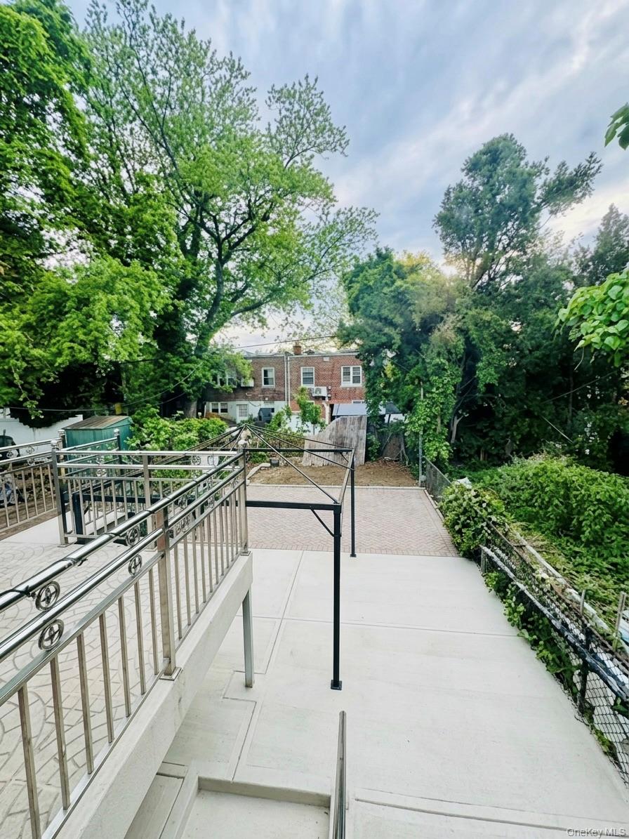 59-32 164th Street Property Photo 16