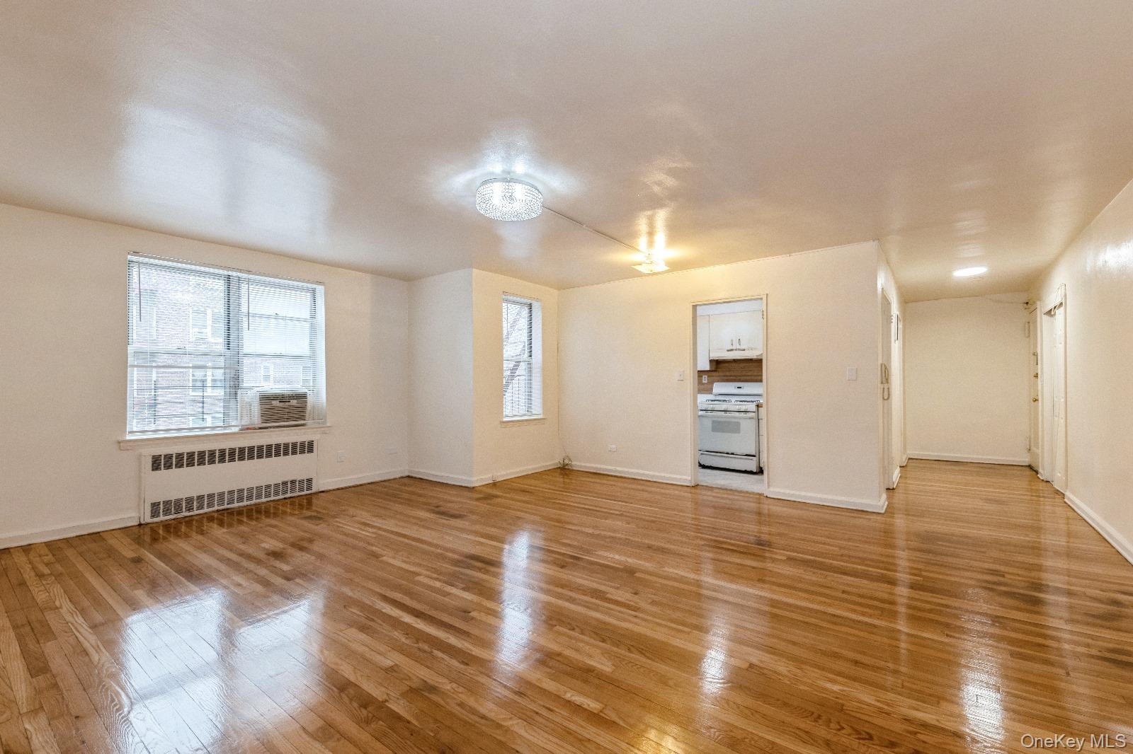 105-24 67 Avenue 4b Property Photo 8