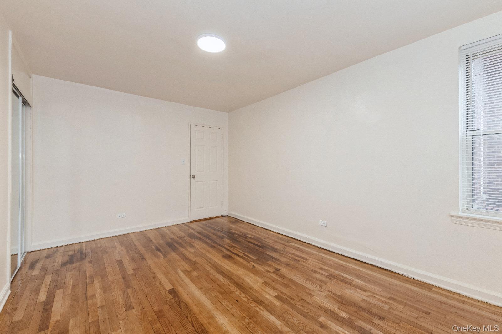 105-24 67 Avenue 4b Property Photo 16