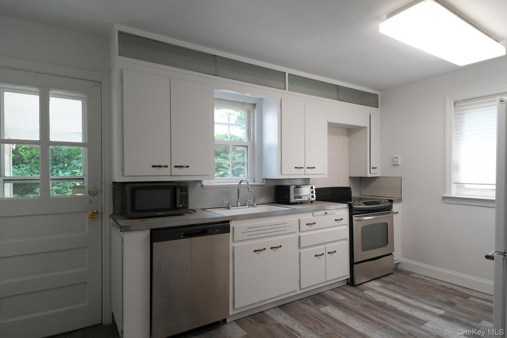 10 Ridge Road Property Photo 3