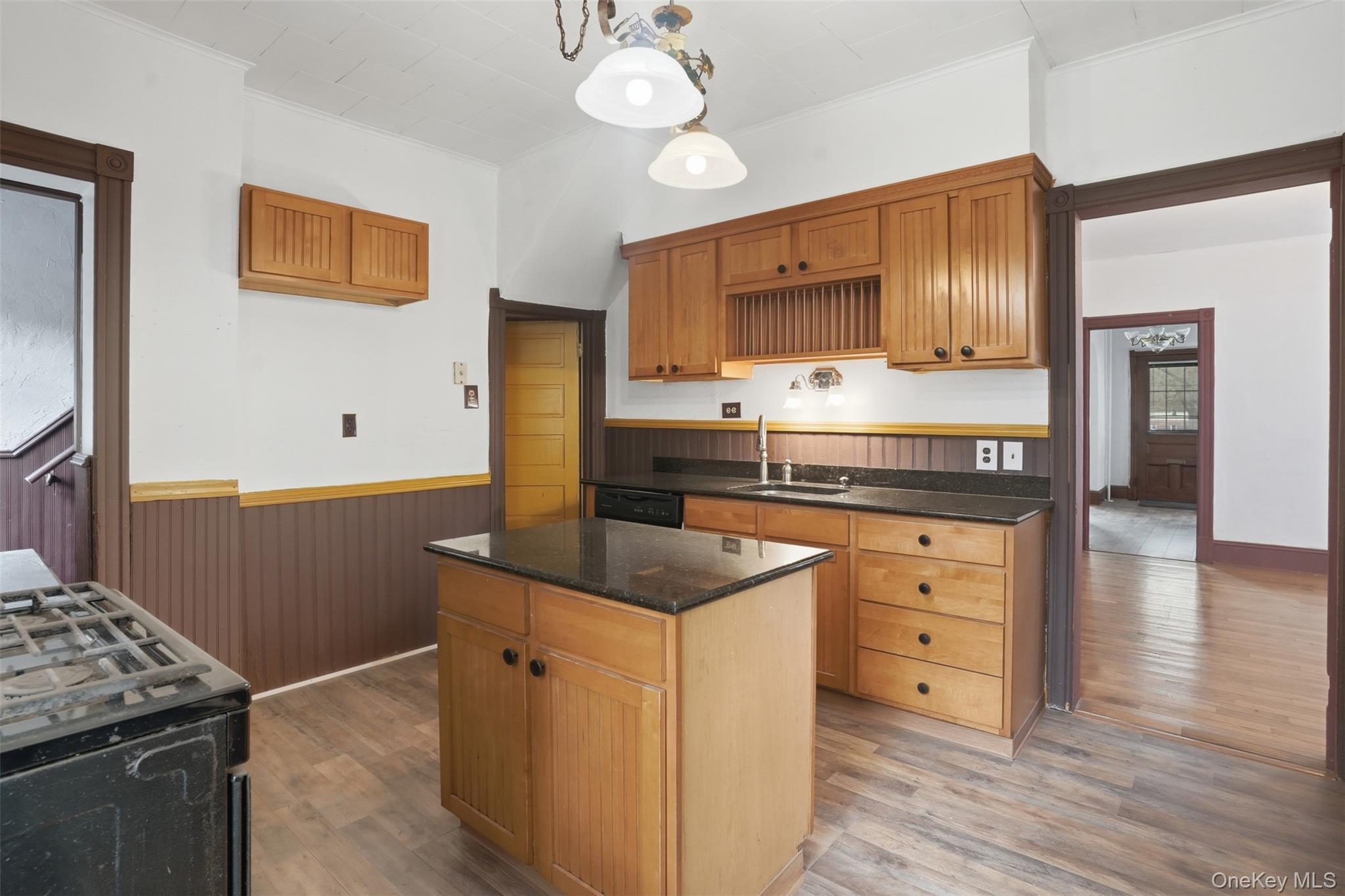 8 Sullivan Avenue Property Photo 27