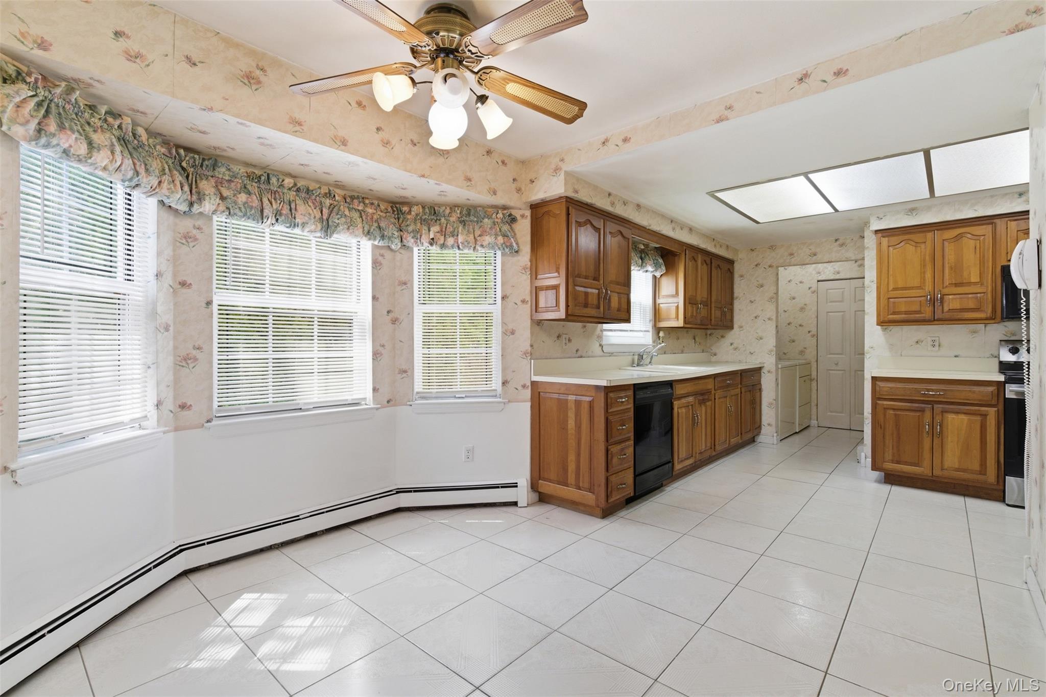 2 Barrett Court Property Photo 8