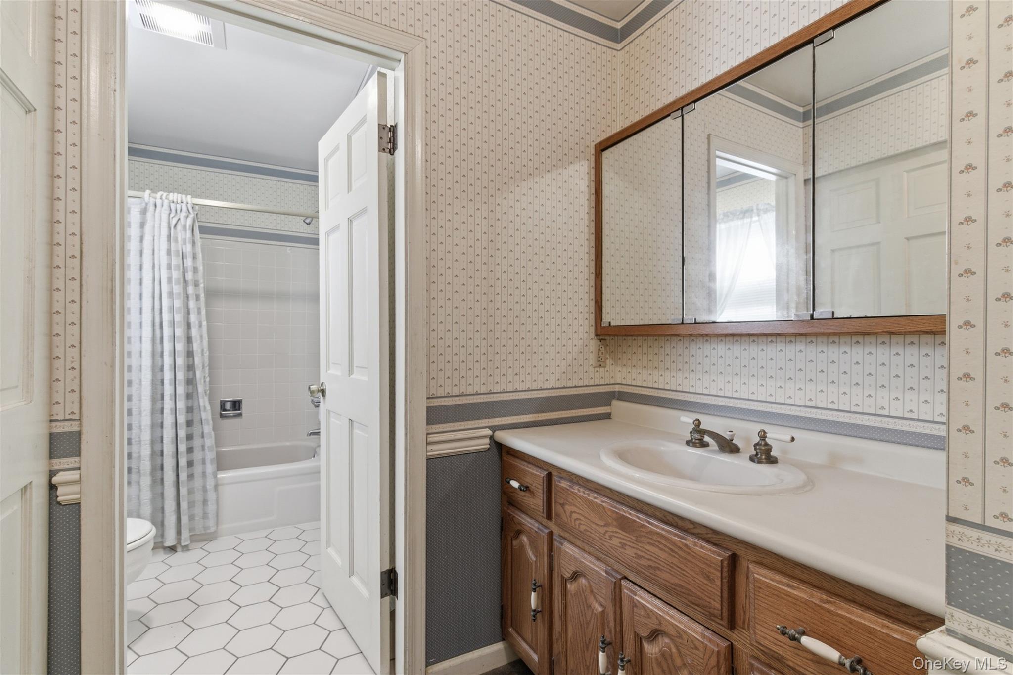 2 Barrett Court Property Photo 19