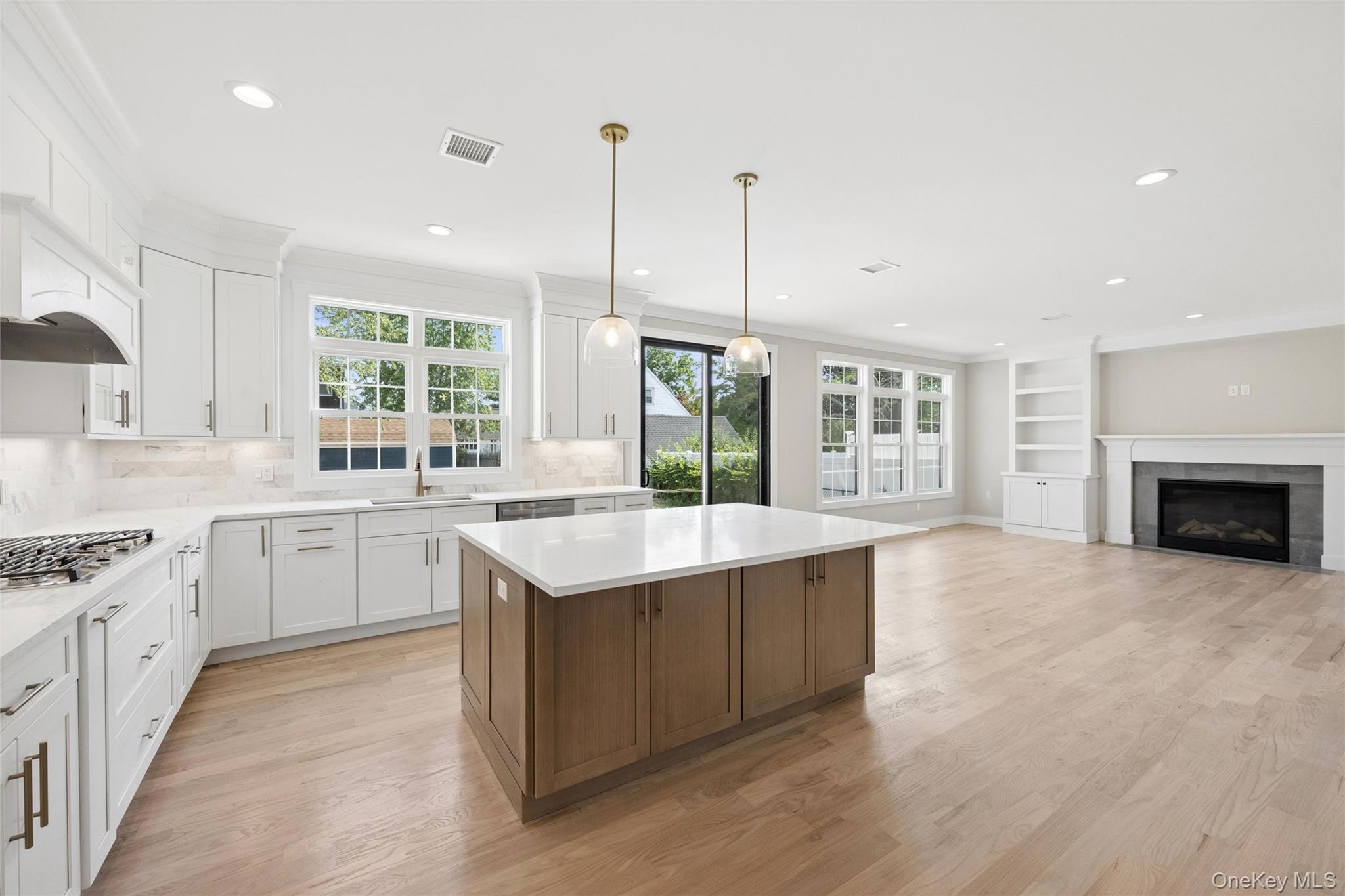 1750 Henry Road Property Photo 14