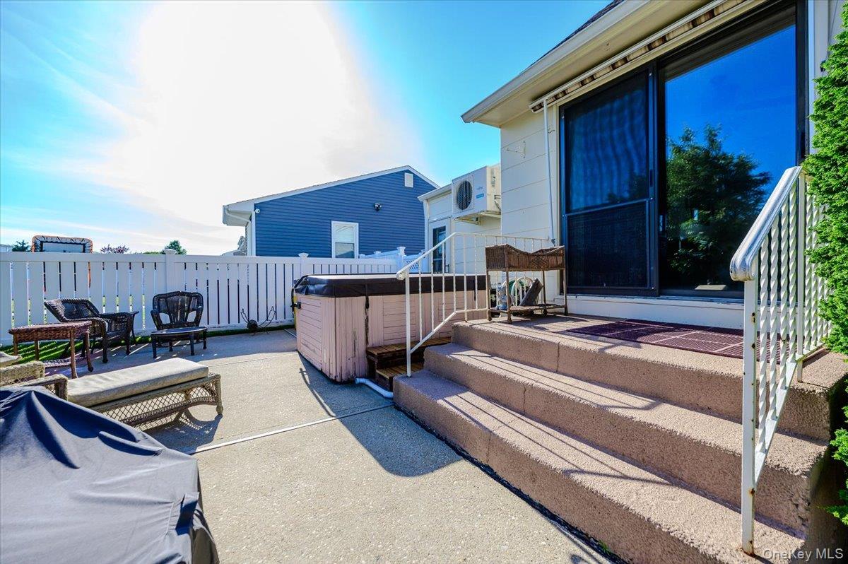 206 N Iowa Avenue Property Photo 22