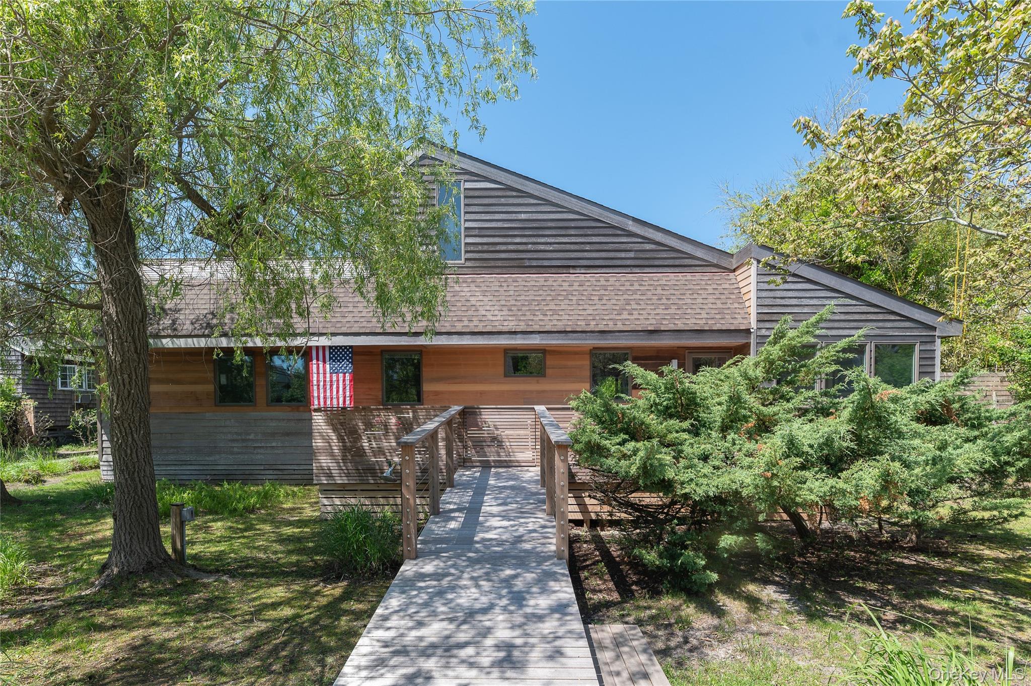 290 Wilmot Road Property Photo 1