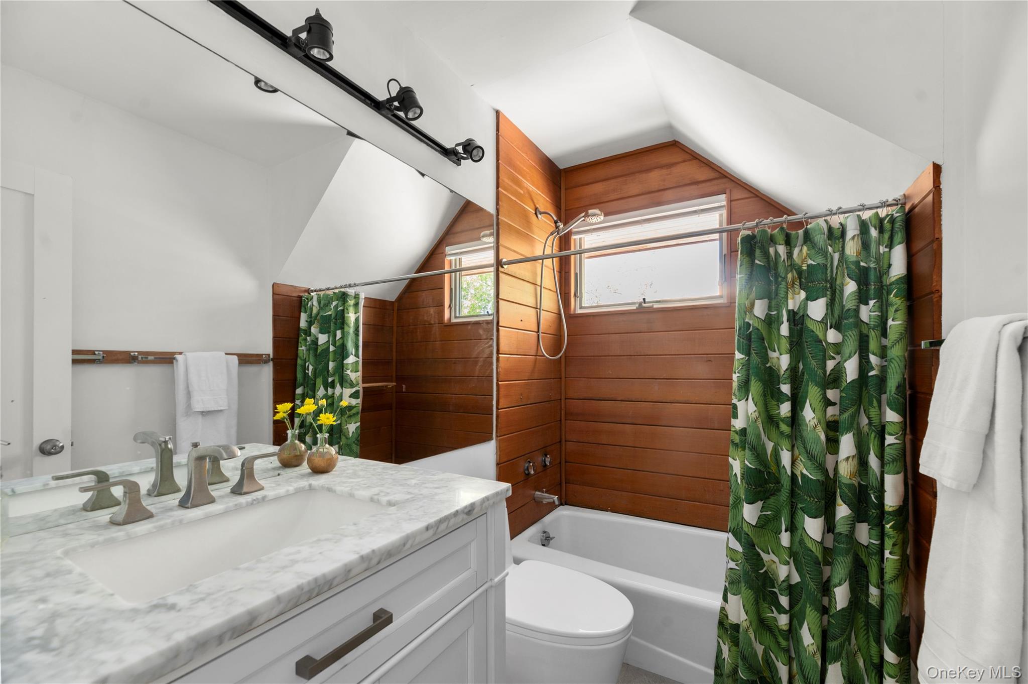 290 Wilmot Road Property Photo 14