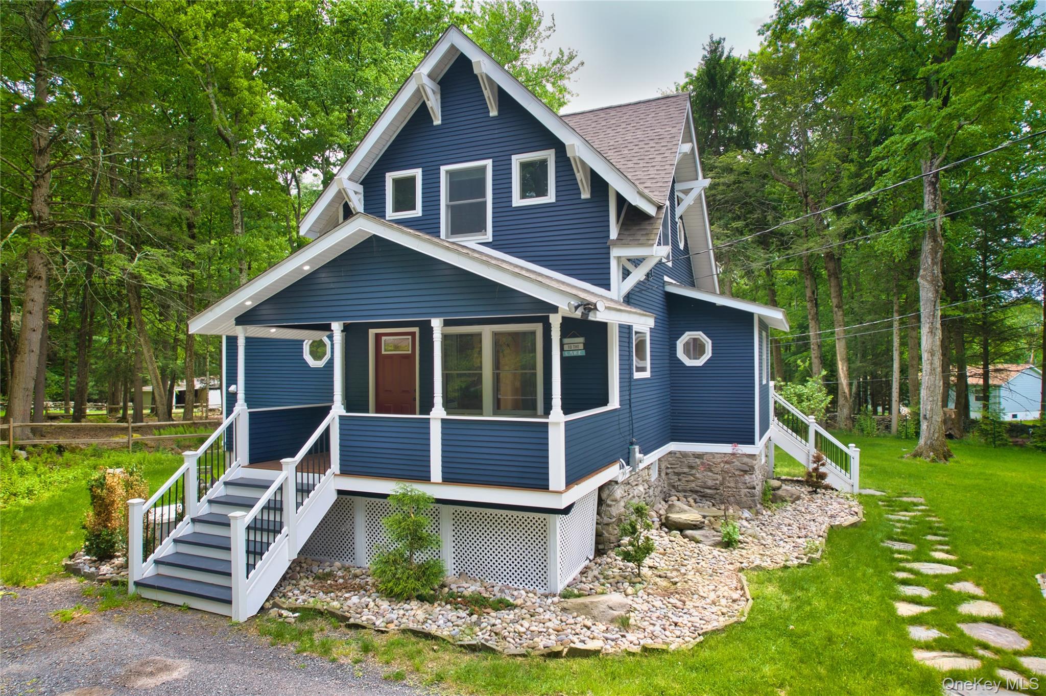 407 Yankee Lake Road Property Photo 1