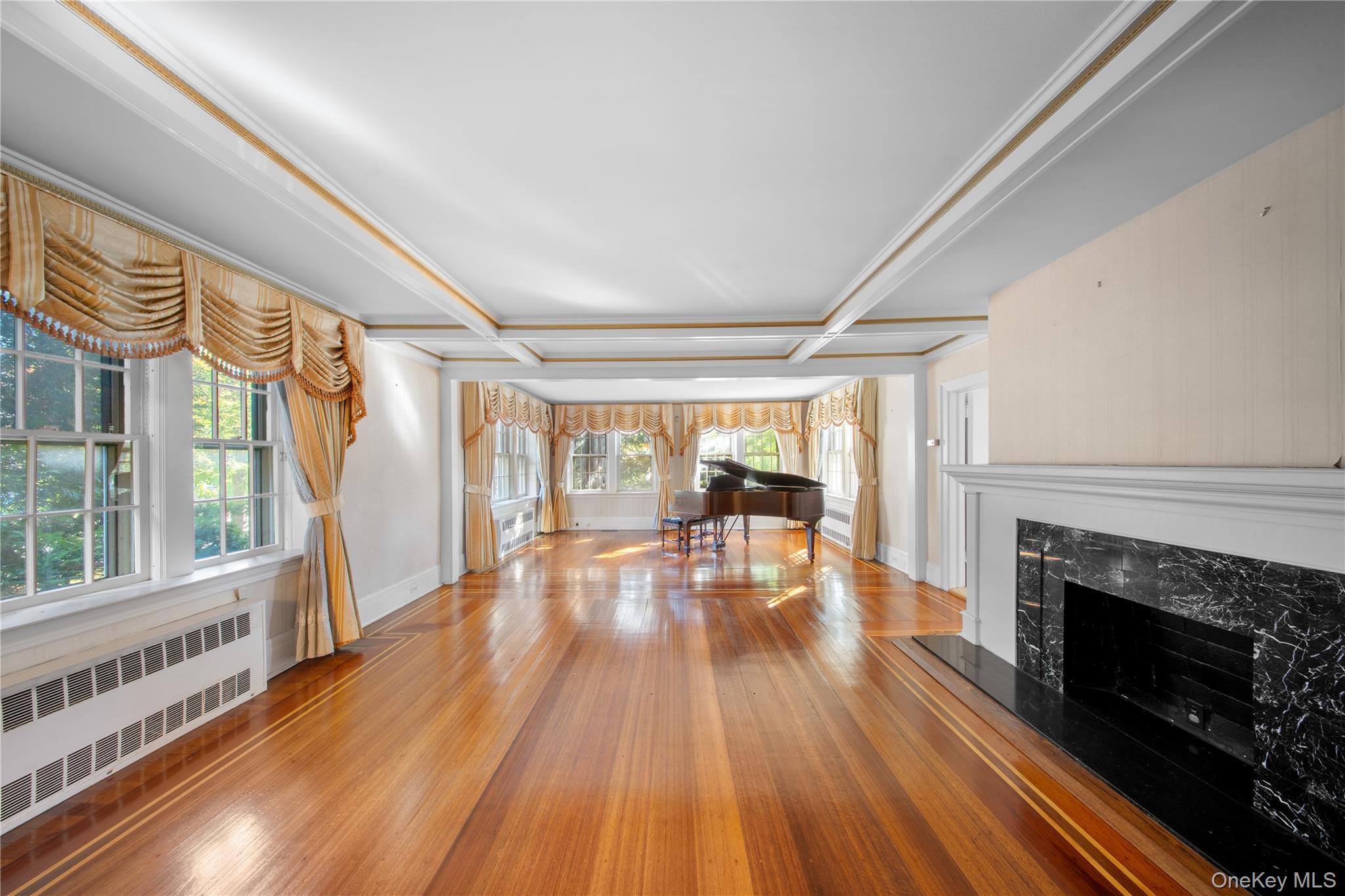 6954 Dartmouth Street Property Photo 6