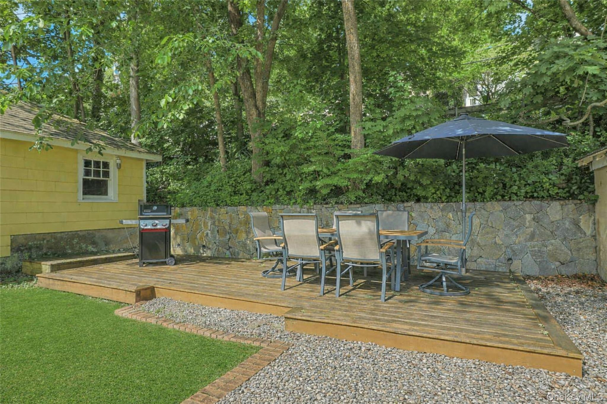 12 North Street Property Photo 20
