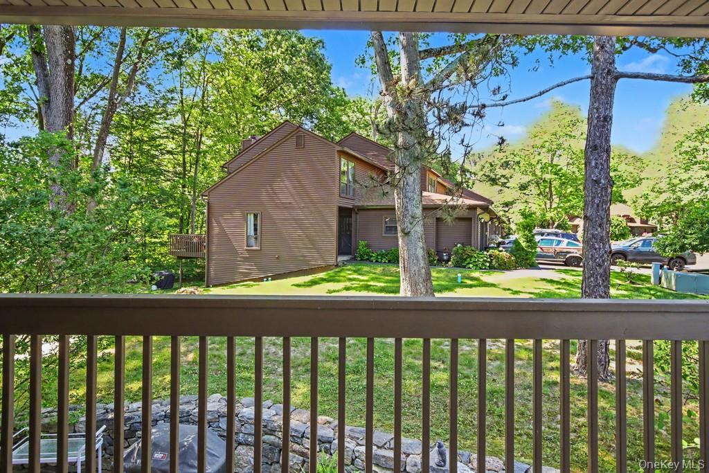 86 Woods Brooke Terrace Property Photo 19