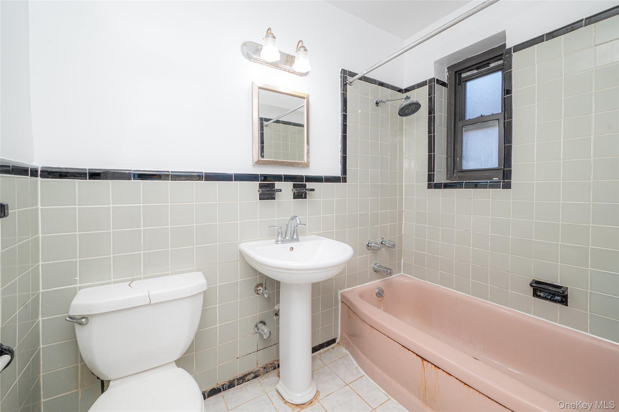 50 Brompton Road Apt 3h Property Photo 19