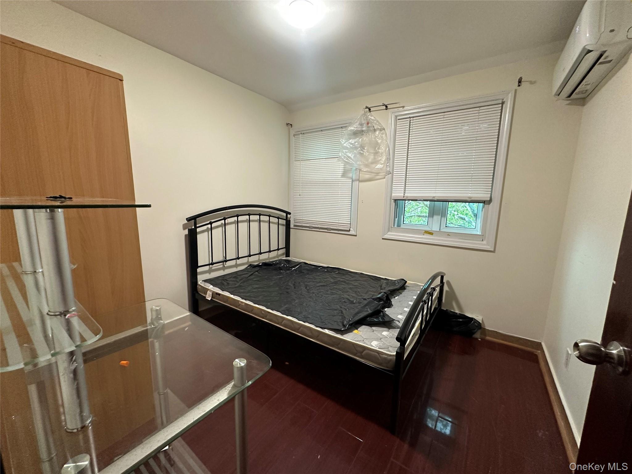 6111 159th Street Property Photo 16