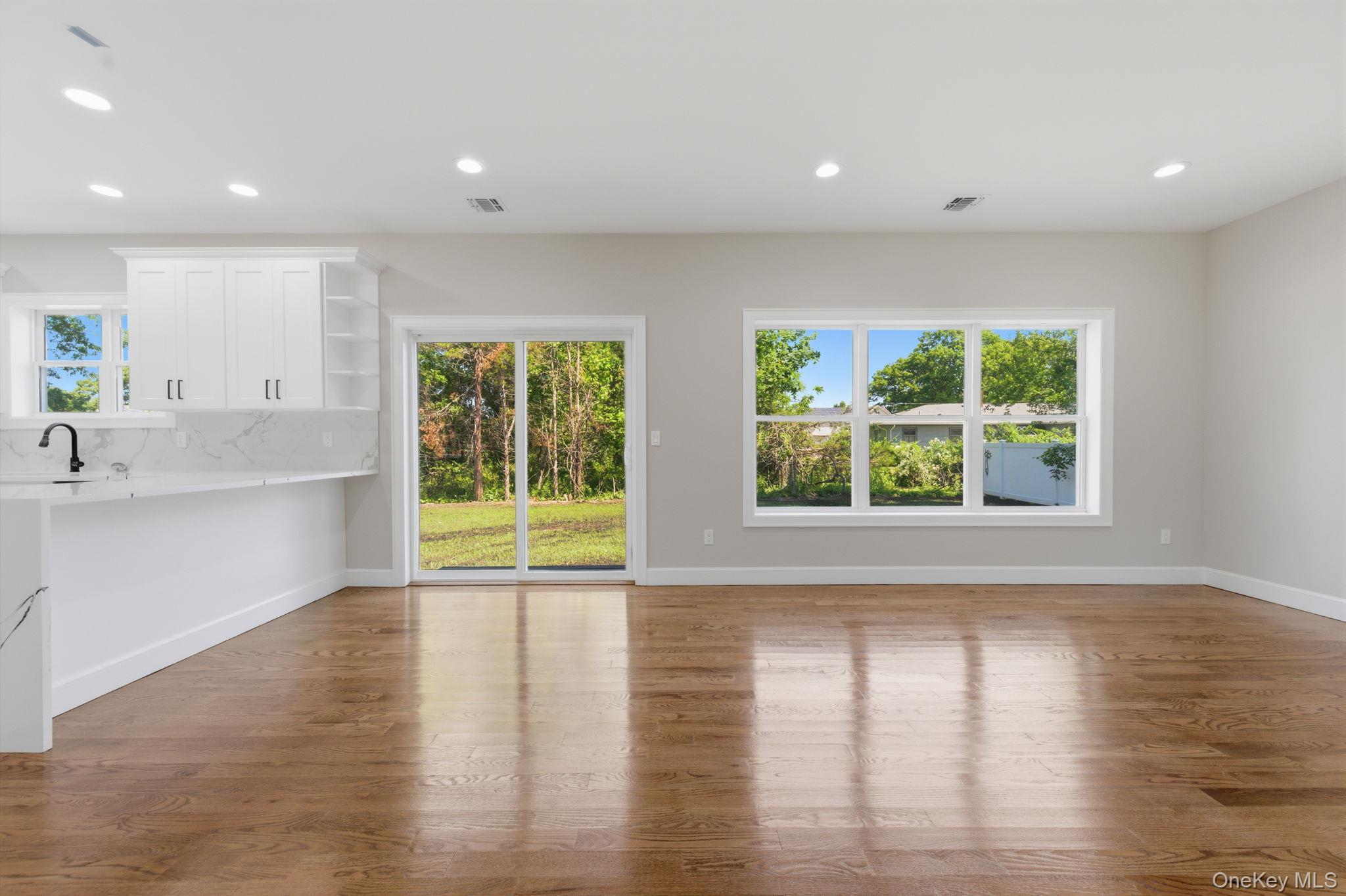 11 Henry Avenue Property Photo 11