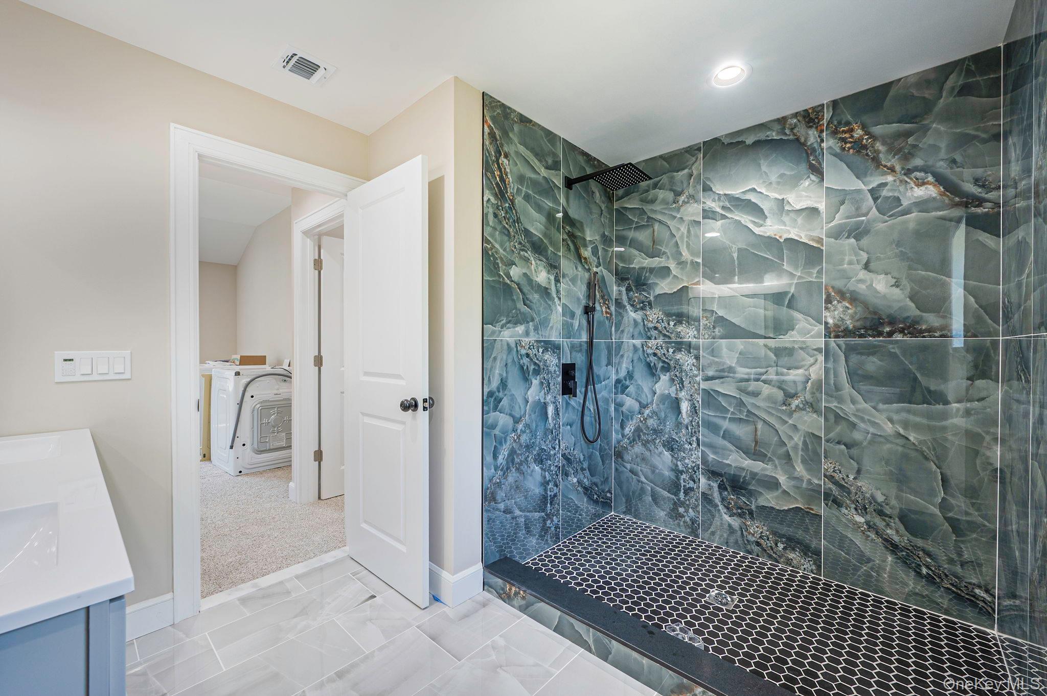 11 Henry Avenue Property Photo 16