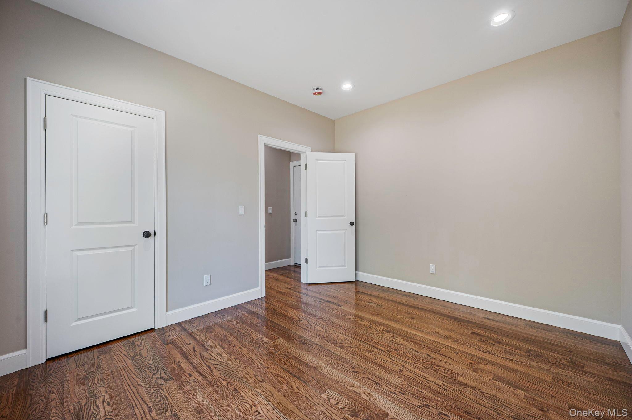 11 Henry Avenue Property Photo 40