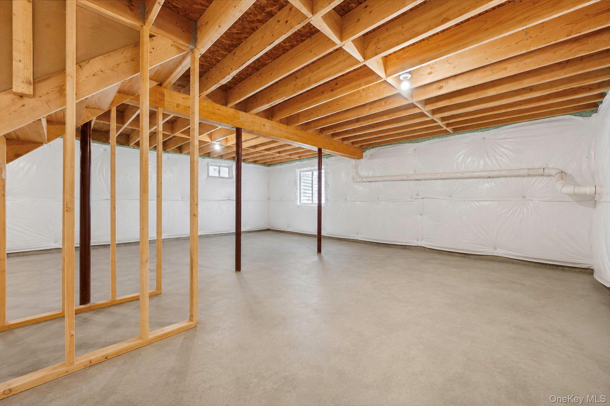 11 Henry Avenue Property Photo 42