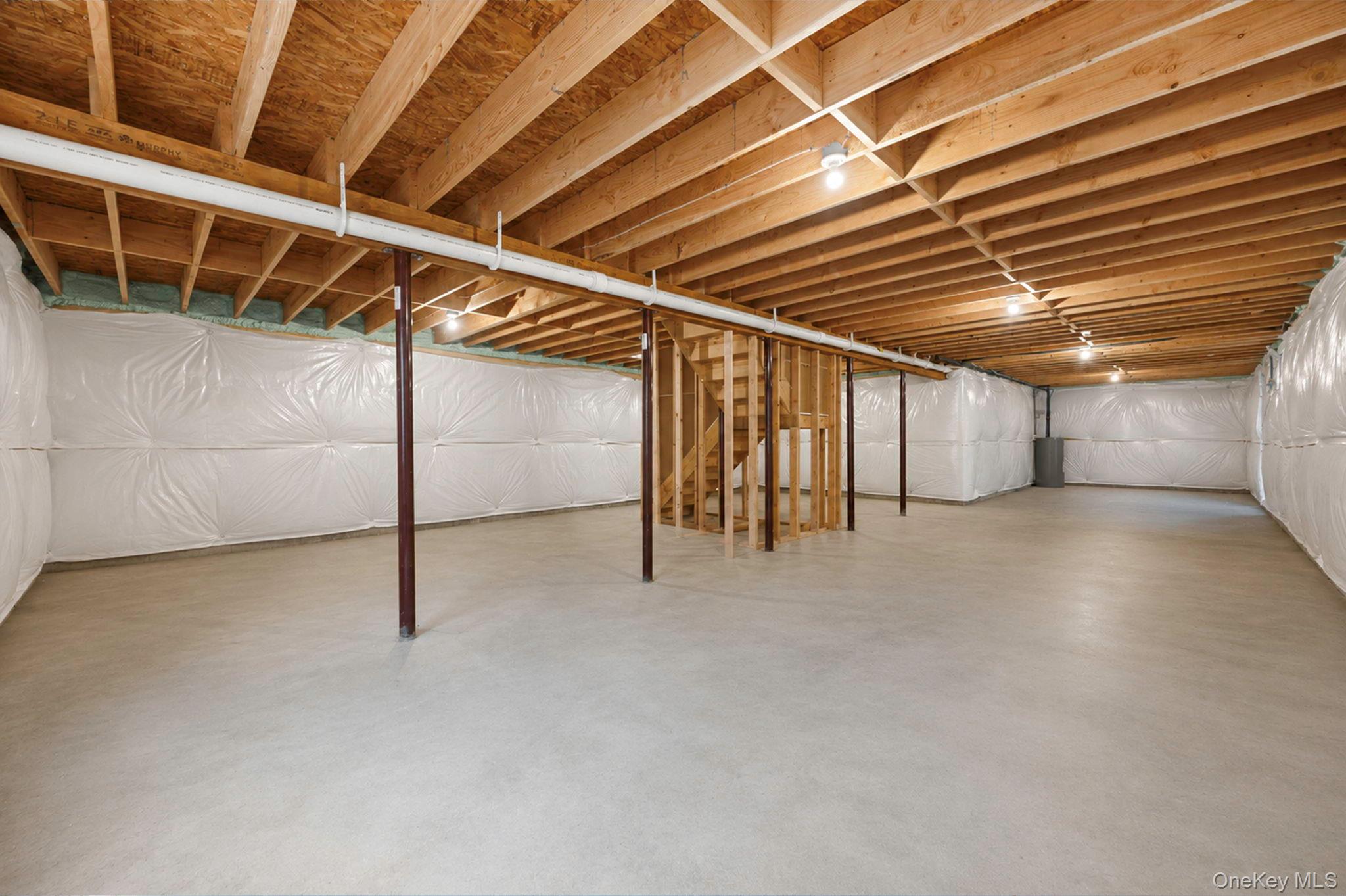 11 Henry Avenue Property Photo 43