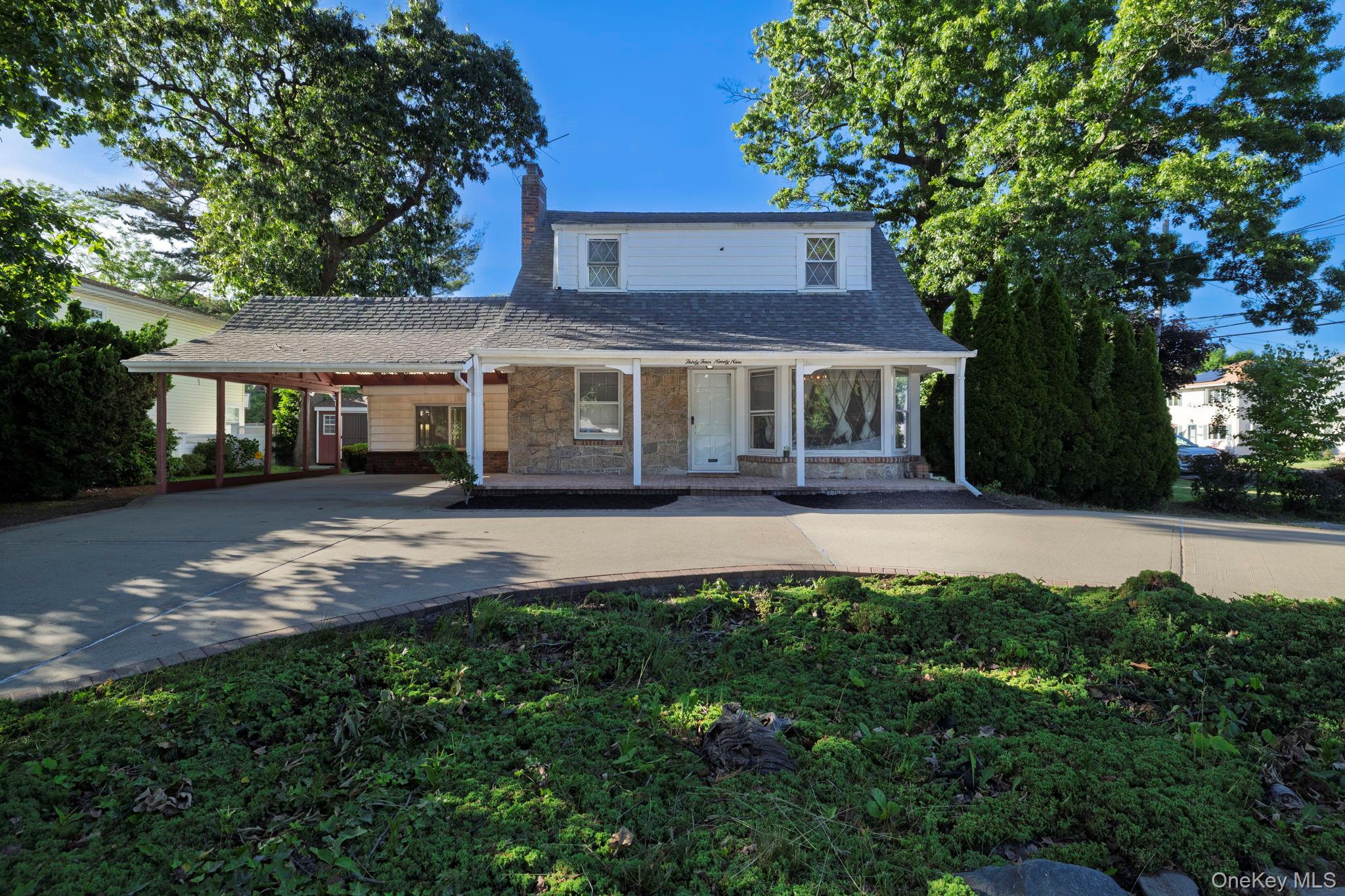 3499 Woodward Avenue Property Photo 2