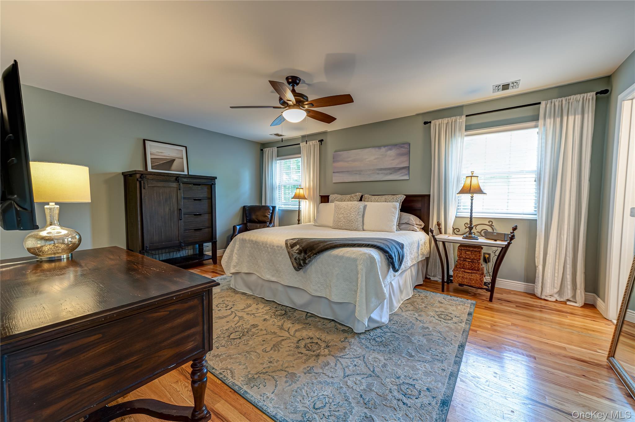 94 Woodhull Road Property Photo 11