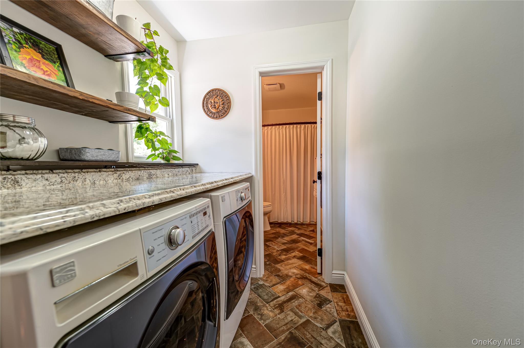 94 Woodhull Road Property Photo 23