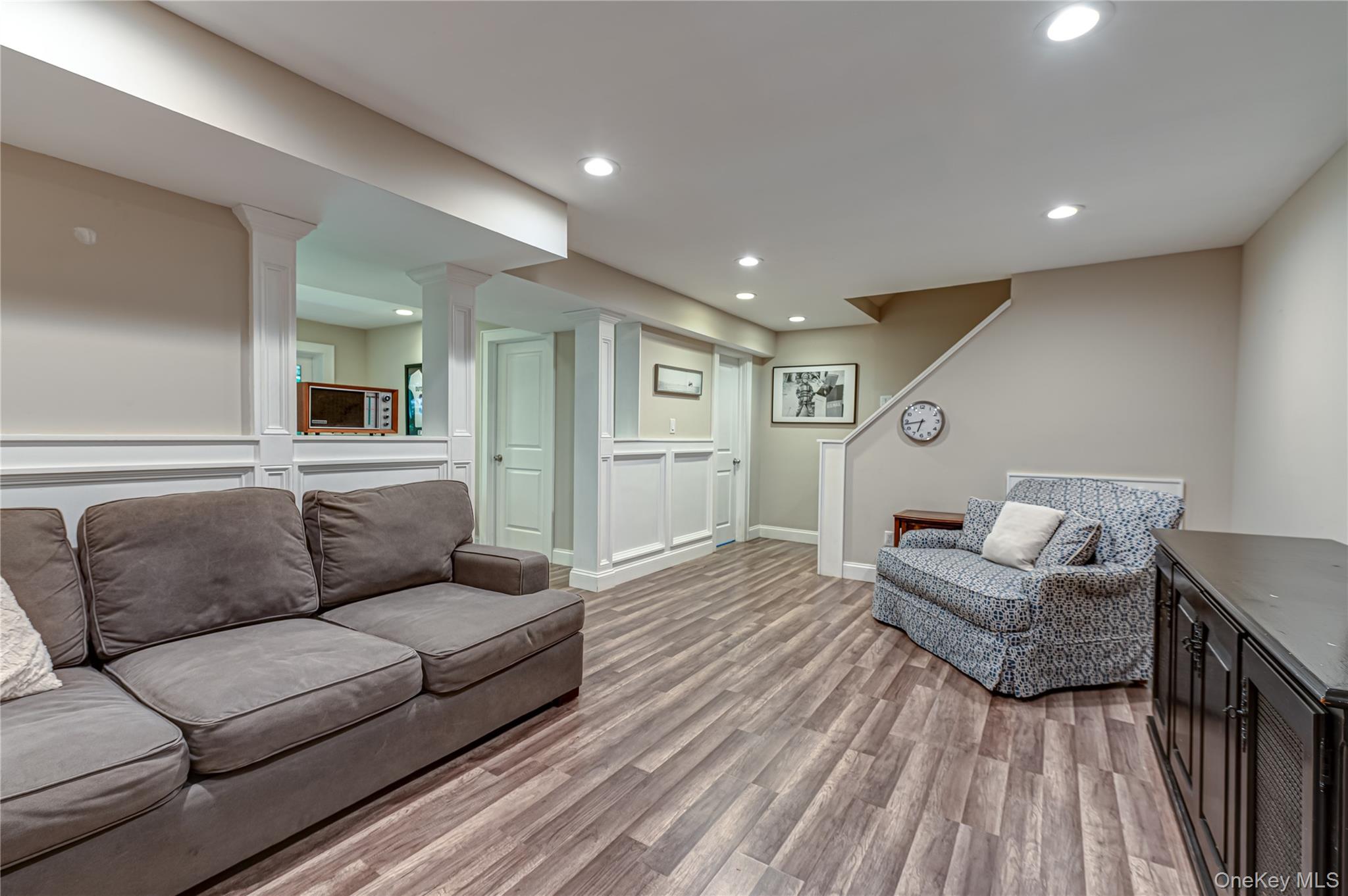 94 Woodhull Road Property Photo 24
