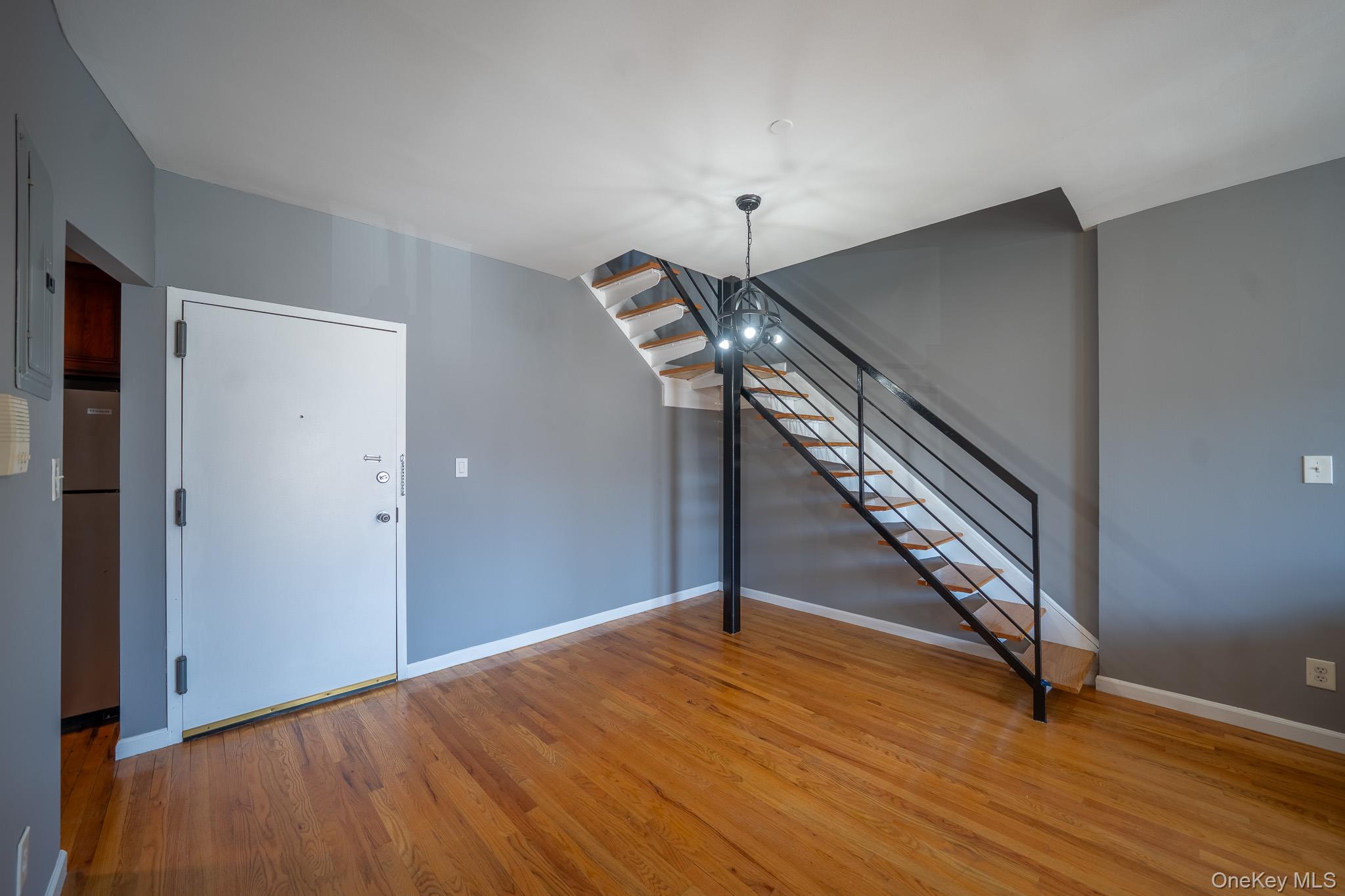 17524 89th Avenue C Property Photo 9