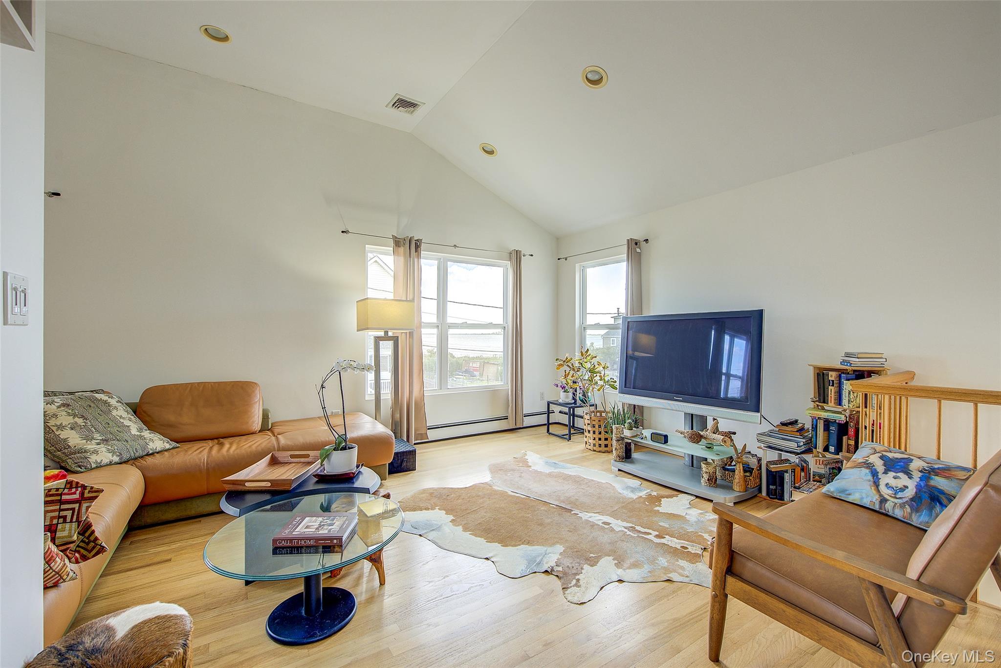 913 Arctic Street Property Photo 11