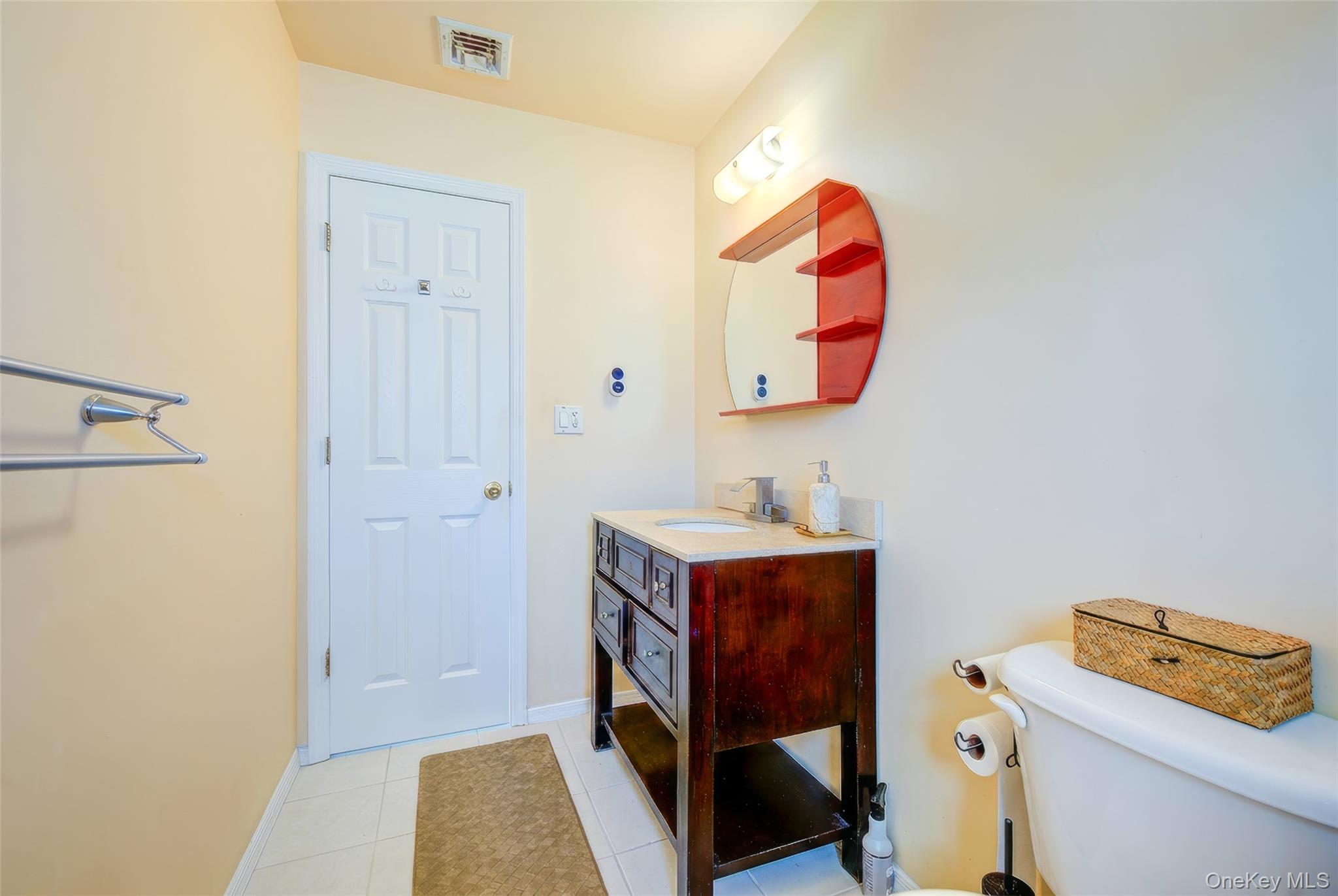 913 Arctic Street Property Photo 30