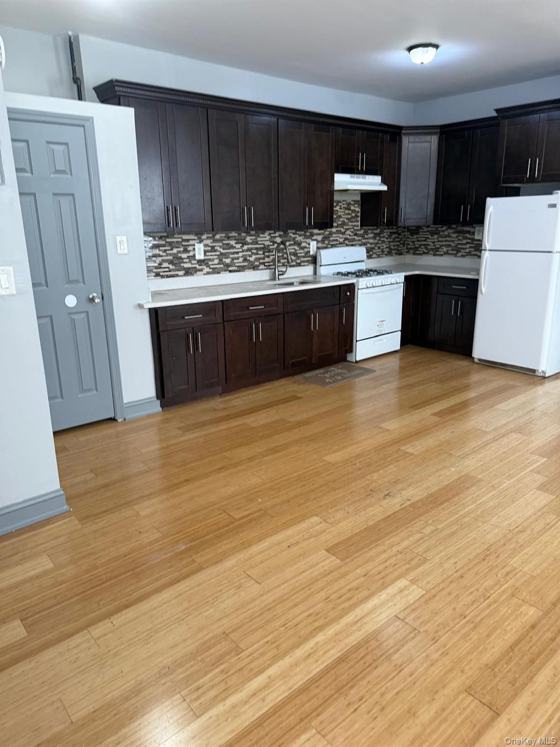 320 Atkins Avenue Property Photo 11