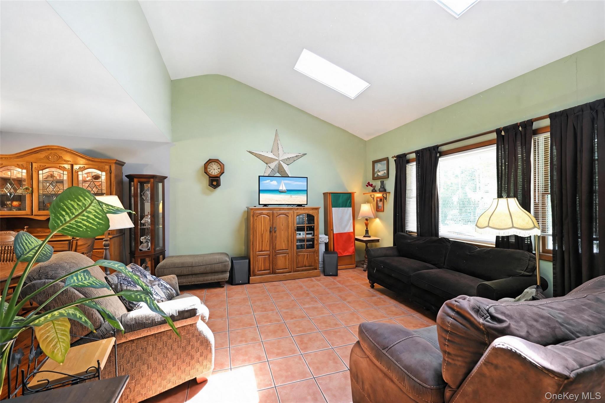 44 Aliperti Road Property Photo 7