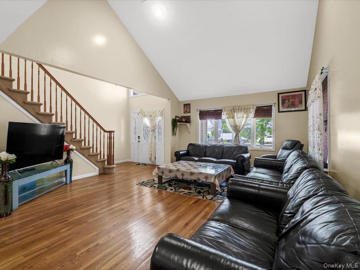 51 Atlantic Avenue Property Photo 5