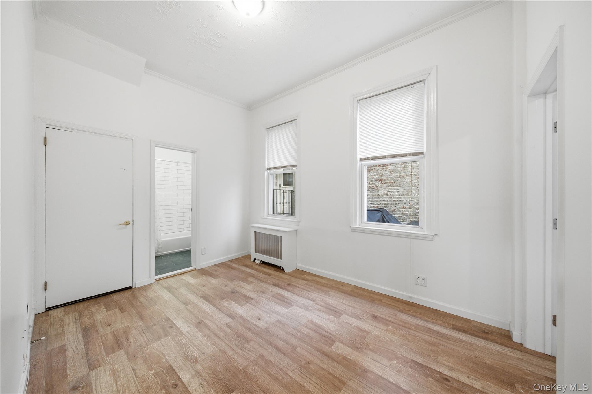 6805 76th Street Property Photo 4