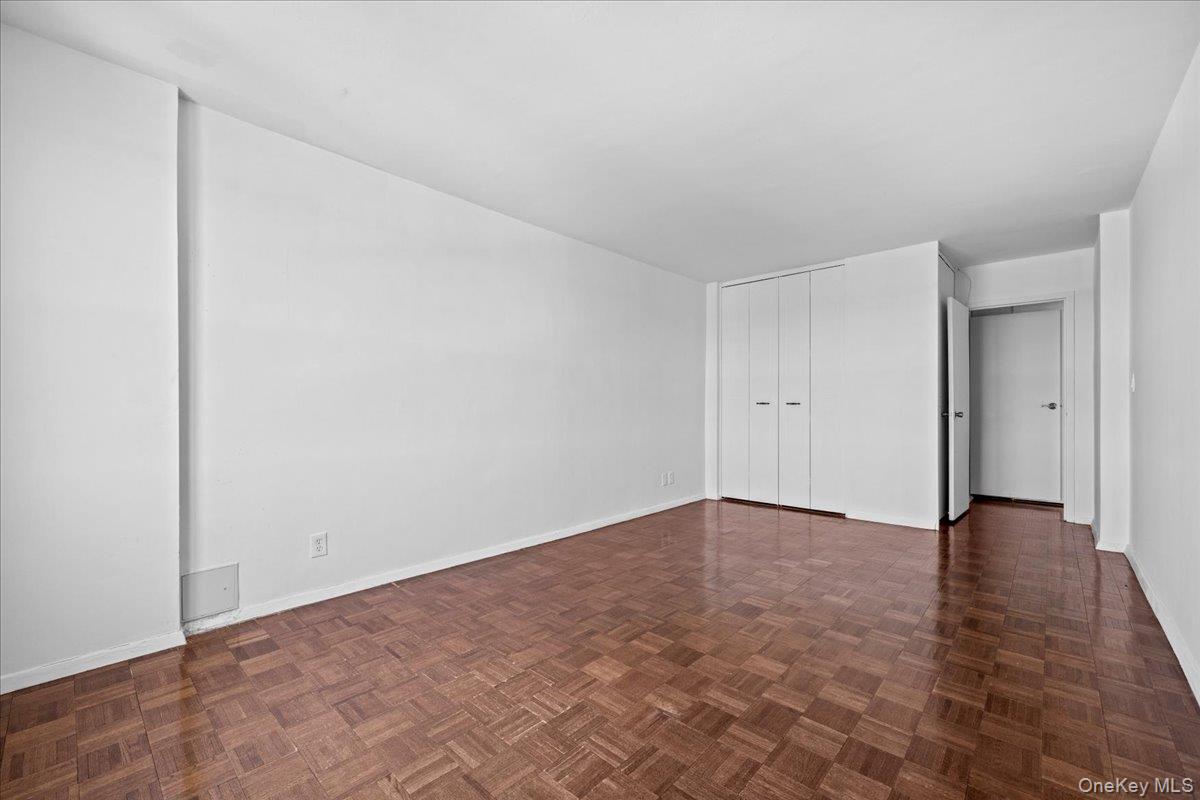 555 Kappock Avenue 21k Property Photo 11