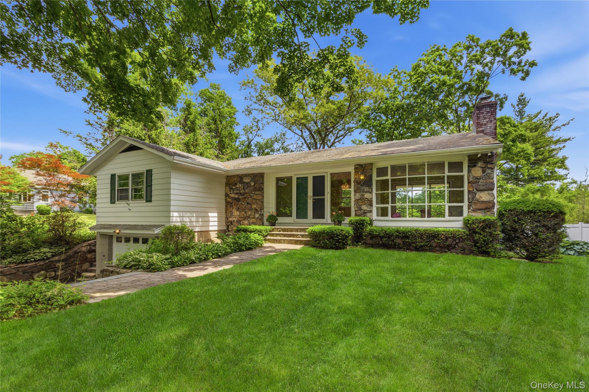 110 Morningside Drive Property Photo 2