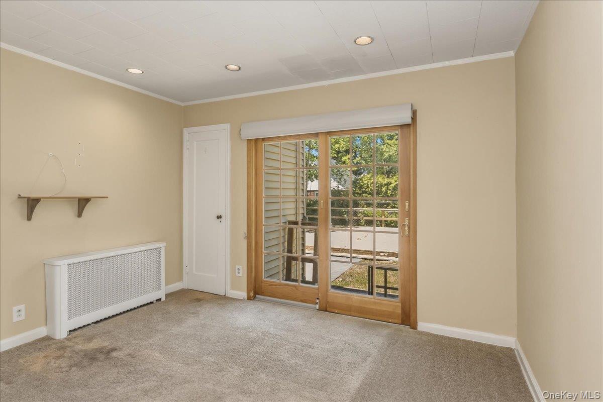 588 Adams Avenue Property Photo 11