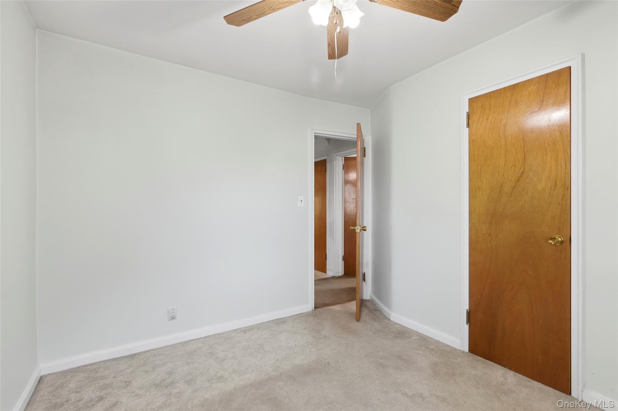 116 Prague Street Property Photo 15