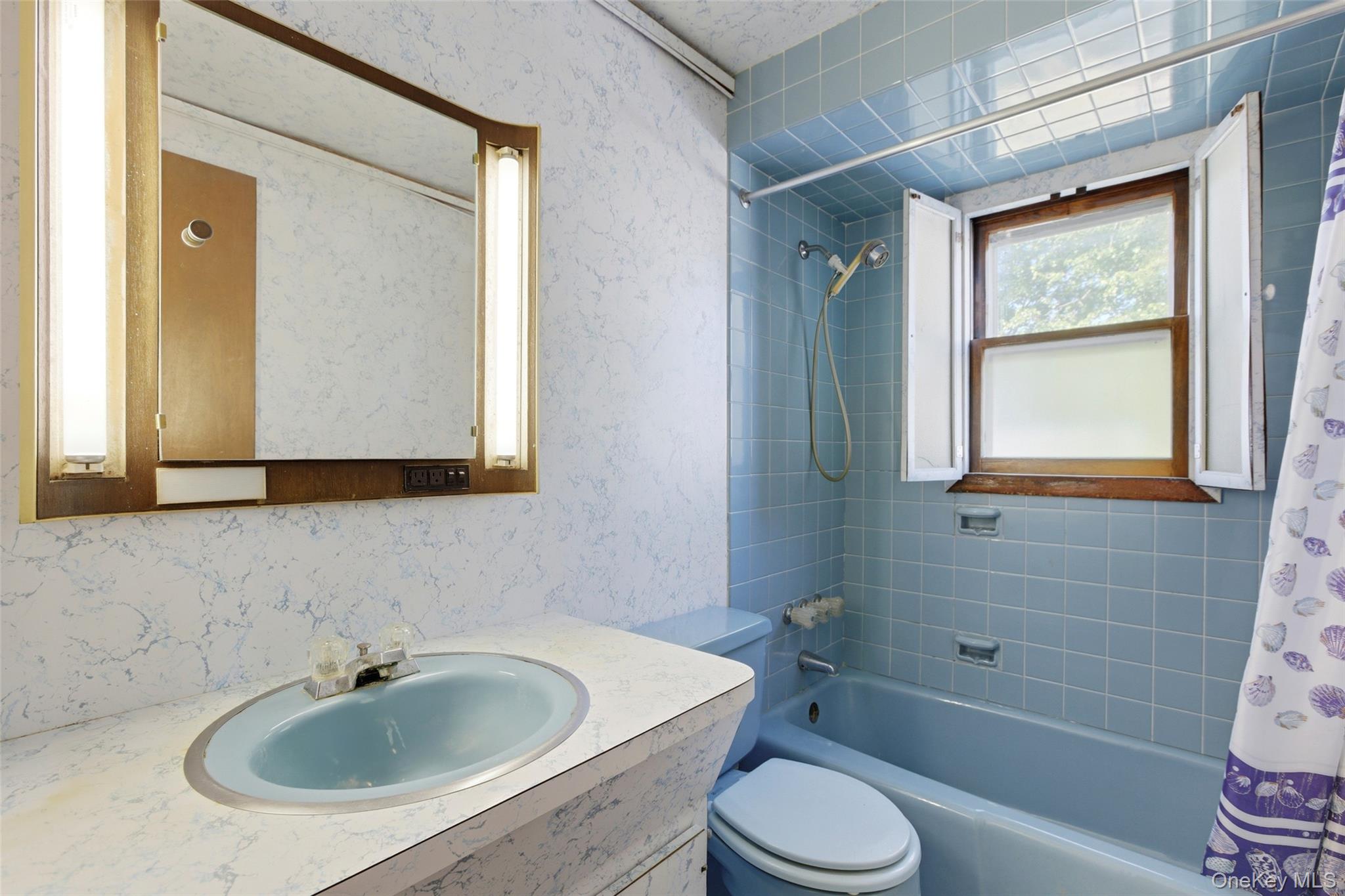 116 Prague Street Property Photo 18