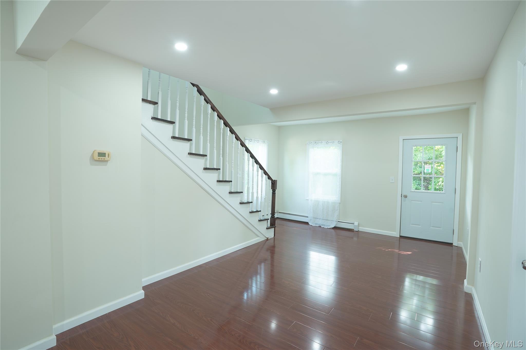 144 Carleton Avenue Property Photo 3