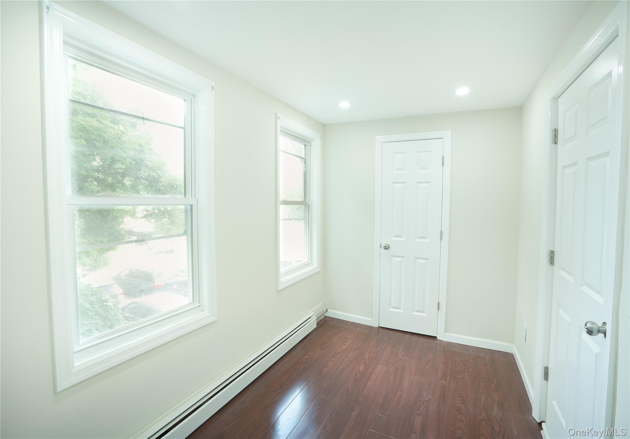 144 Carleton Avenue Property Photo 18