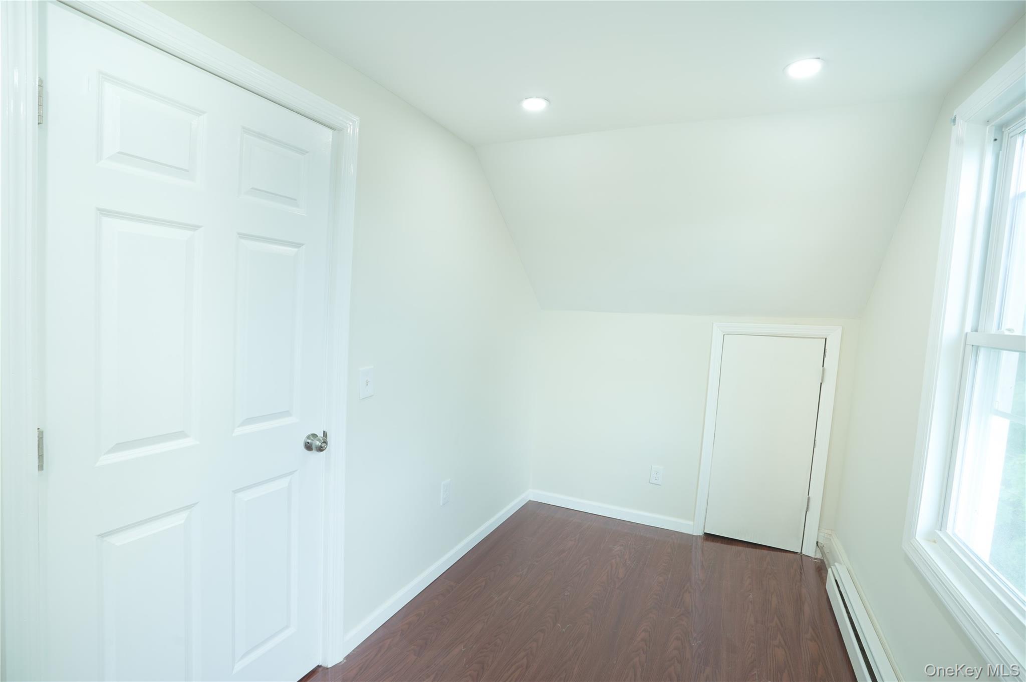 144 Carleton Avenue Property Photo 19
