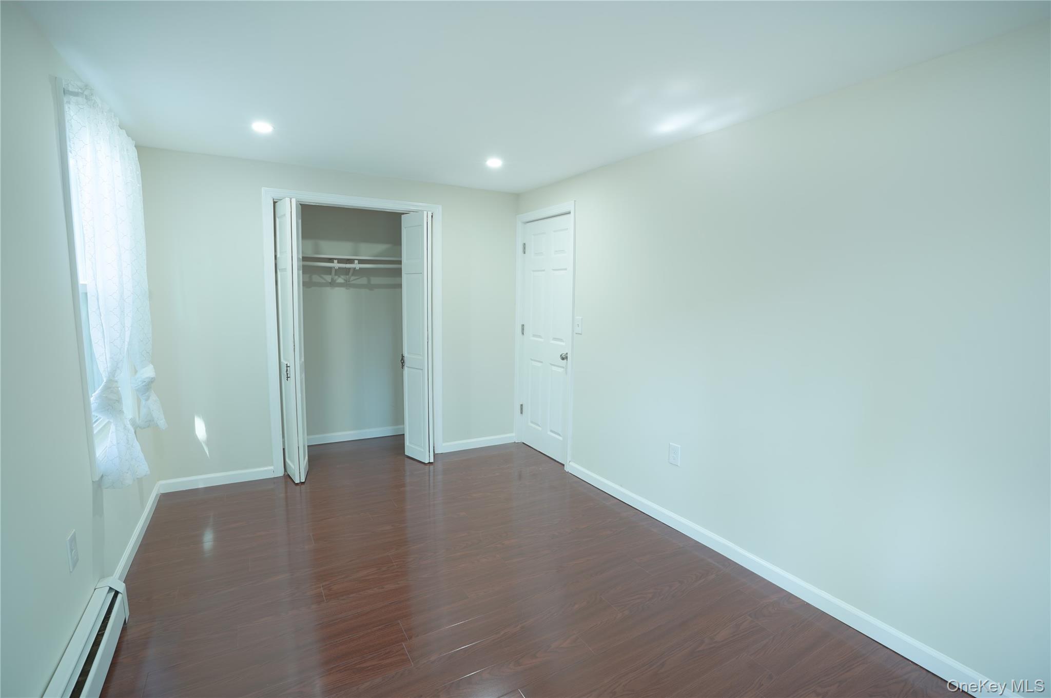 144 Carleton Avenue Property Photo 21