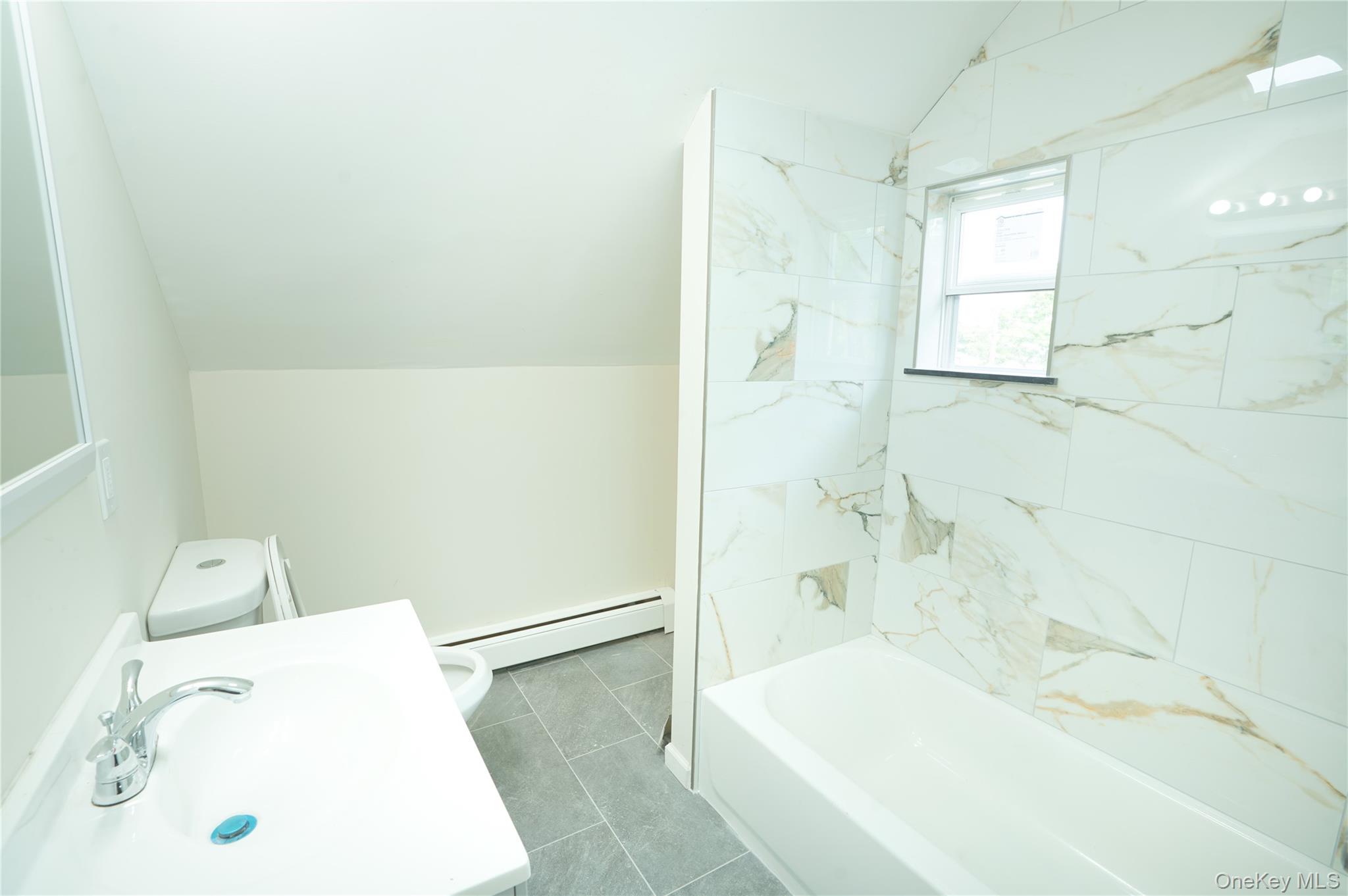 144 Carleton Avenue Property Photo 27