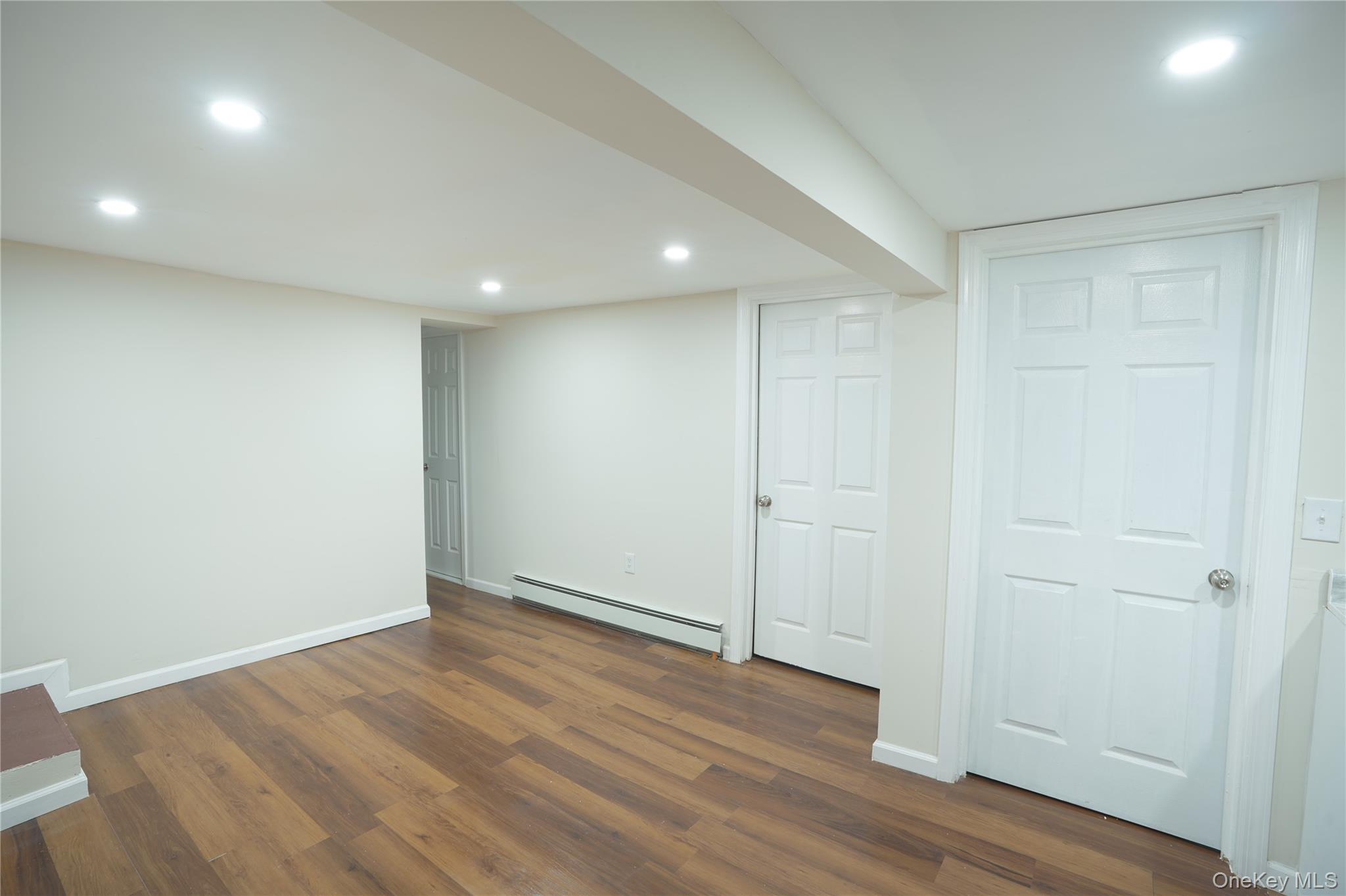 144 Carleton Avenue Property Photo 33