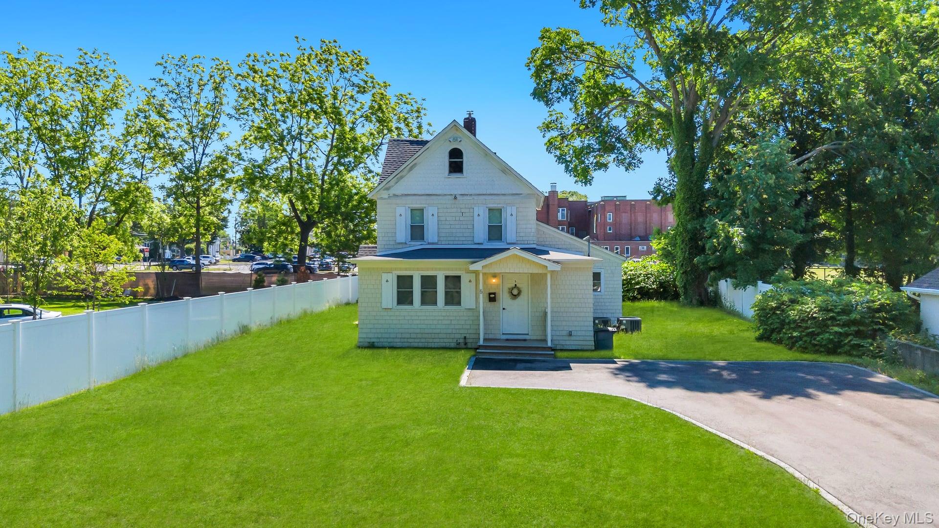 5 Hawkins Avenue Property Photo 1