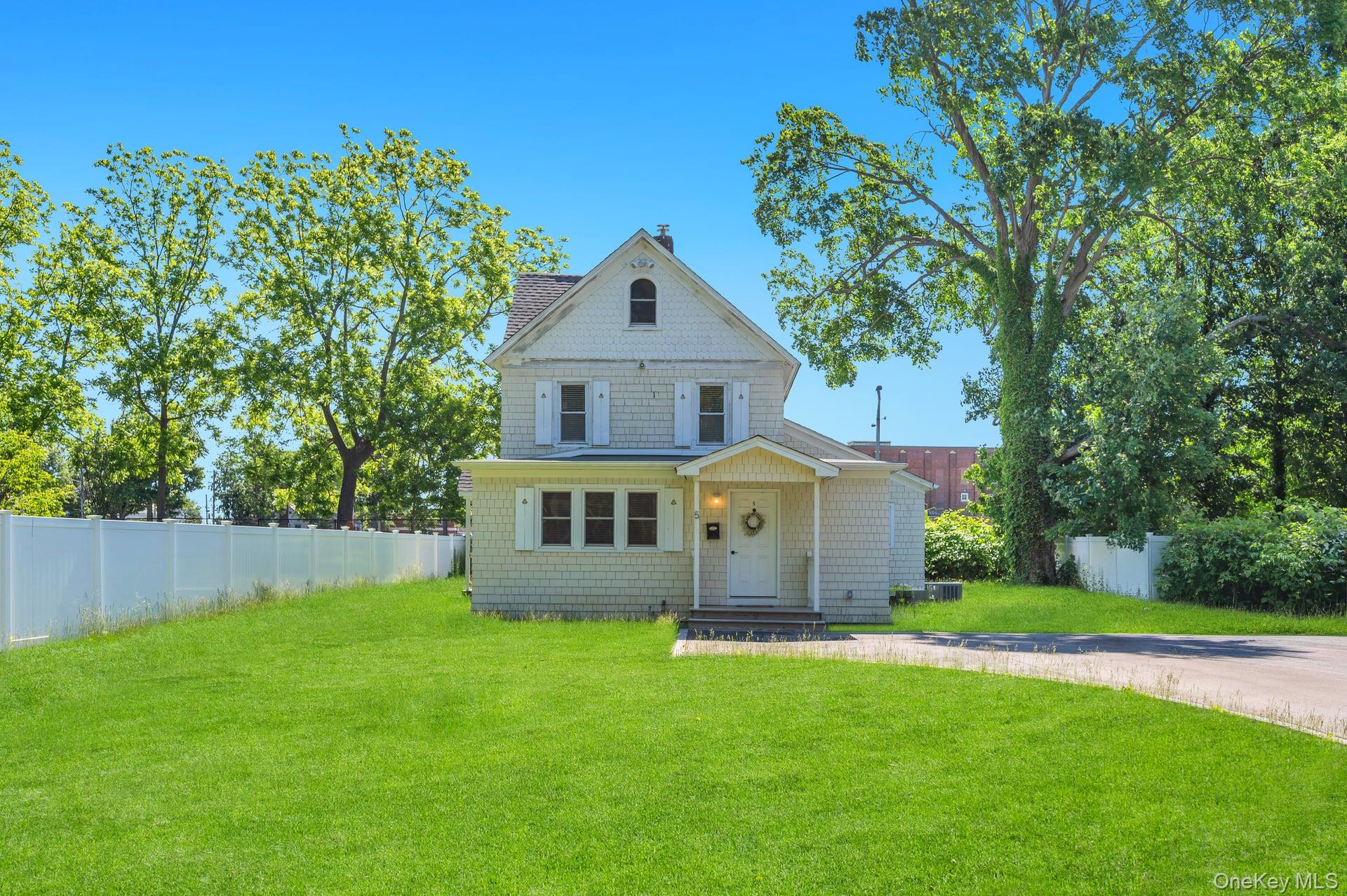 5 Hawkins Avenue Property Photo 4